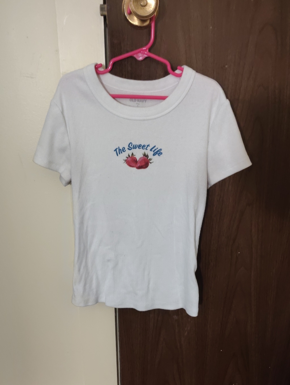 Old Navy White Short Sleeve Tee with Pomegranate Graphic